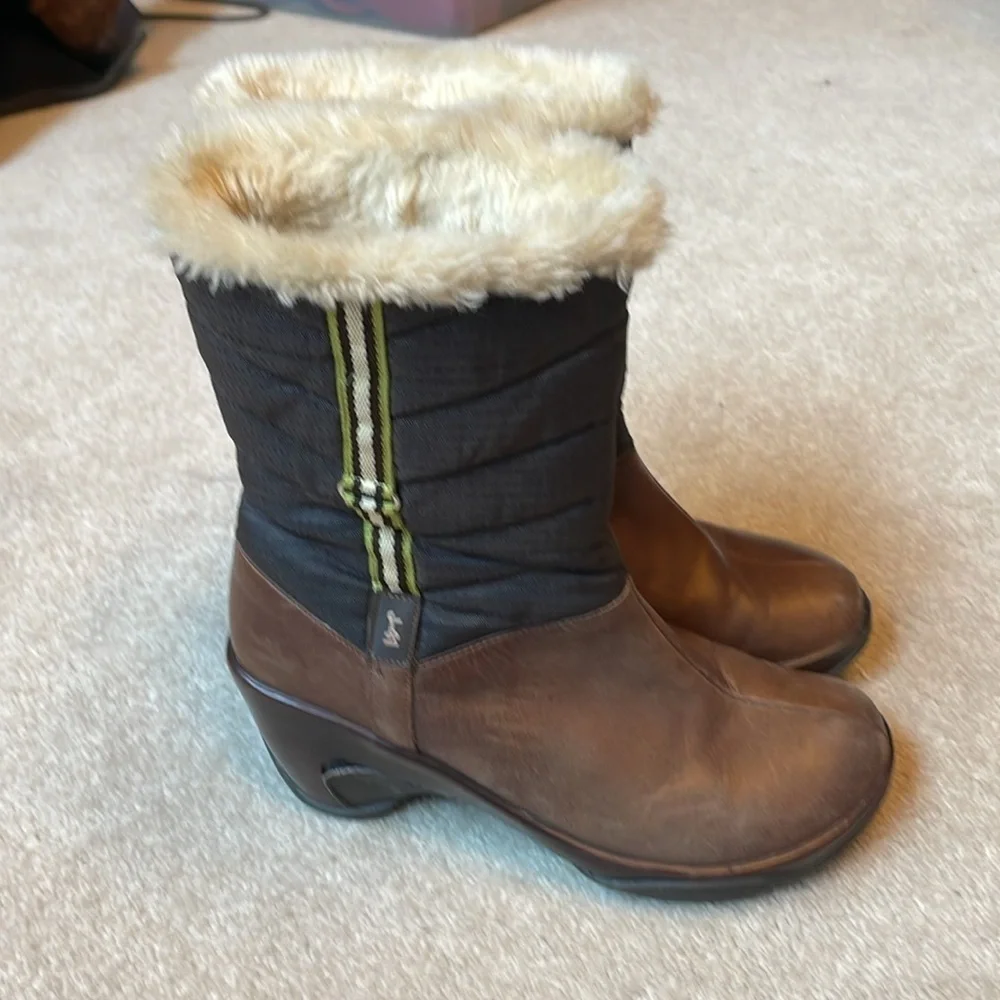 🐺 J-41  brown leather and nylon winter boot: